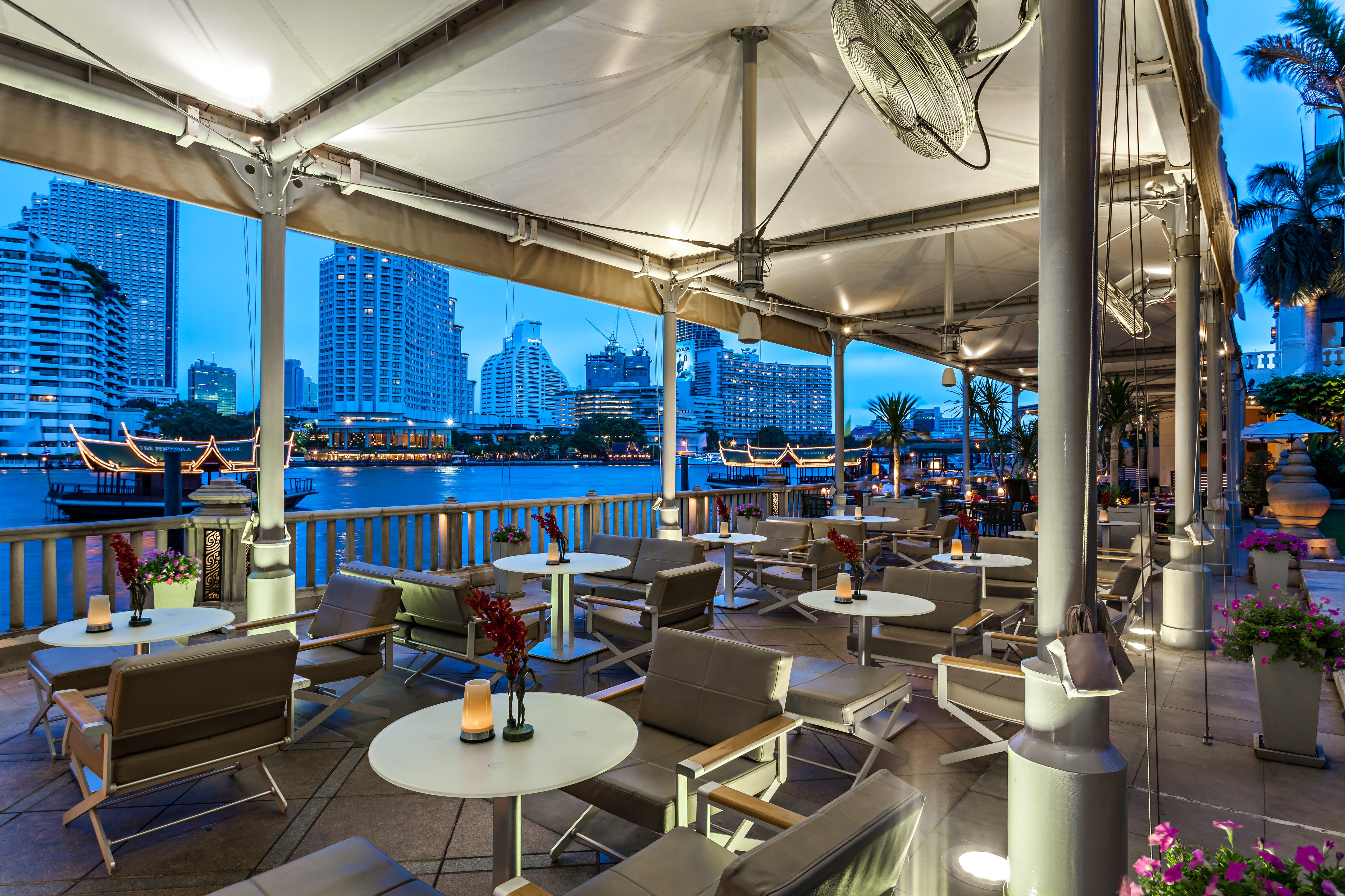 The Peninsula Bangkok Hotel Екстериор снимка The Riverview Bar
